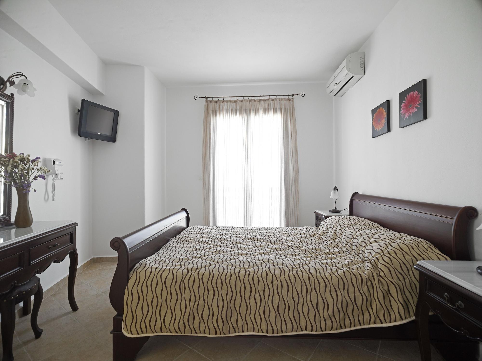 Anemomilos Beach Hotel Айя-Анна Экстерьер фото