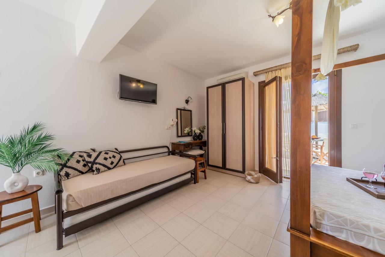 Anemomilos Beach Hotel Айя-Анна Экстерьер фото