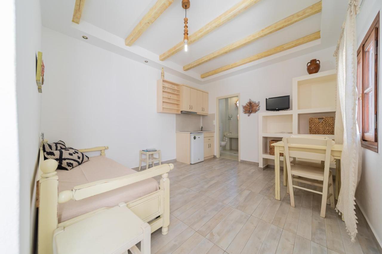 Anemomilos Beach Hotel Айя-Анна Экстерьер фото